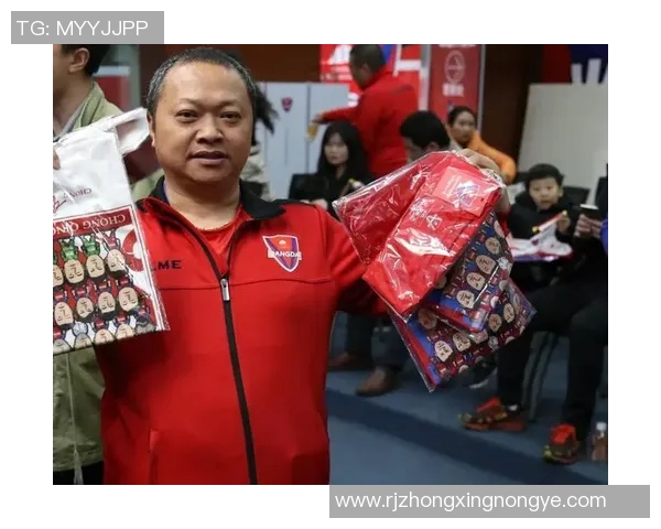 重庆大足球星卡交流会聚焦球迷互动与卡片文化创新探索 重庆大足球星卡交流会聚焦球迷互动与卡片文化创新探索